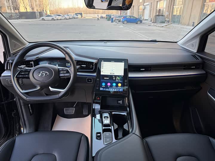 Фото 16 - Hyundai Custo