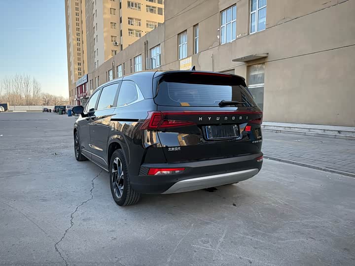 Фото 5 - Hyundai Custo