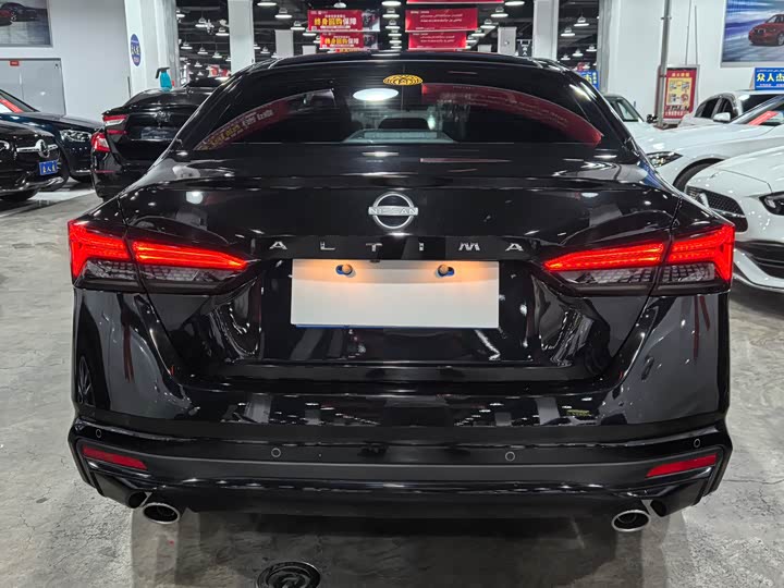 Фото 4 - Nissan Teana