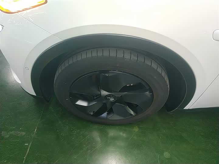 Фото 23 - Nio Onvo L60