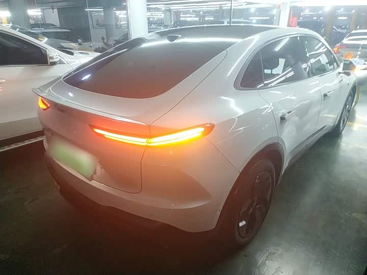 Фото 7 - Nio Onvo L60