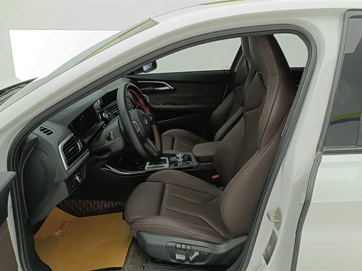 Фото 9 - BMW 1 Series