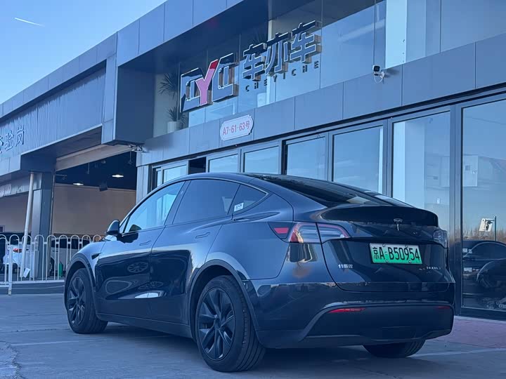 Фото 20 - Tesla Model Y
