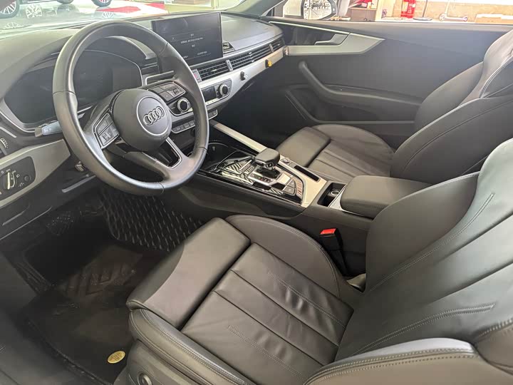 Фото 6 - Audi A5