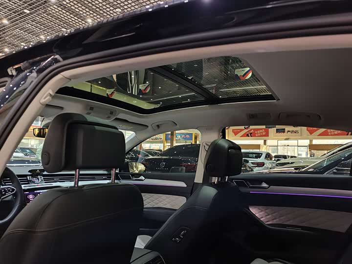 Фото 7 - Volkswagen Magotan