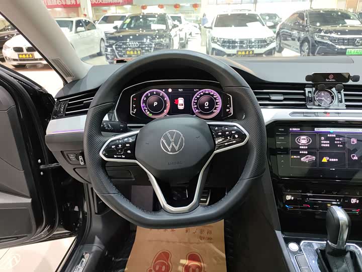 Фото 9 - Volkswagen Magotan