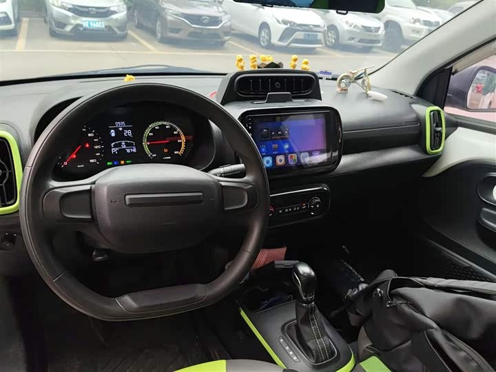 Фото 10 - Roewe Clever