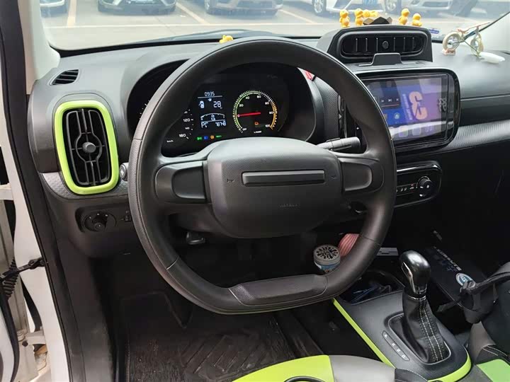 Фото 11 - Roewe Clever