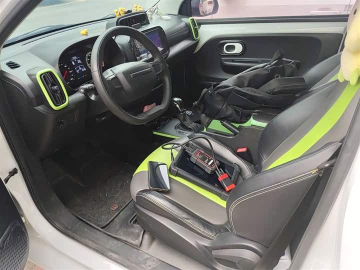 Фото 16 - Roewe Clever