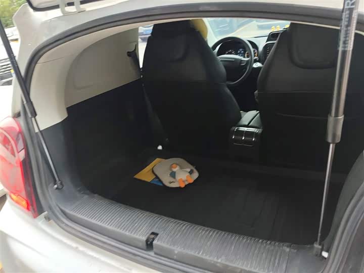 Фото 19 - Roewe Clever