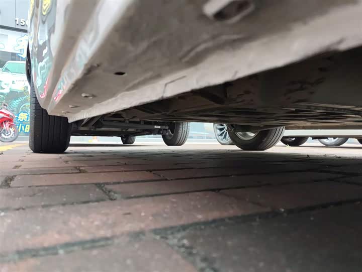 Фото 21 - Roewe Clever