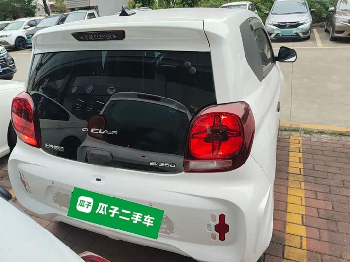 Фото 6 - Roewe Clever