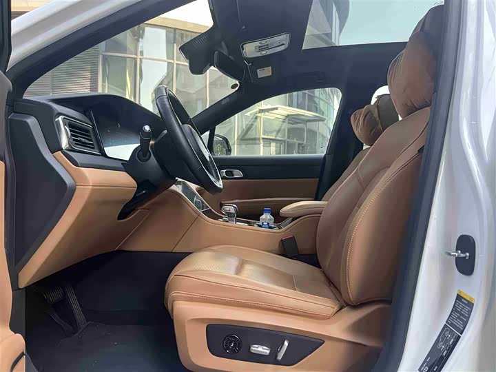 Фото 5 - LiXiang One