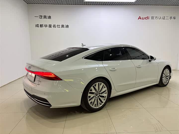 Фото 4 - Audi A7