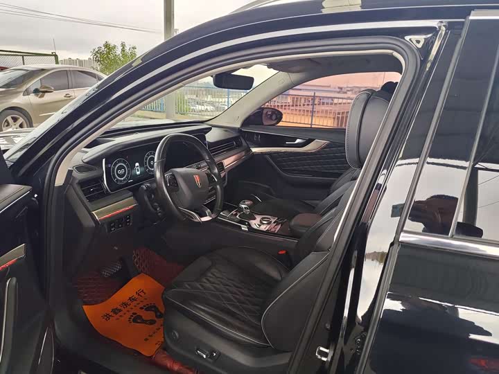 Фото 4 - Hongqi HS5