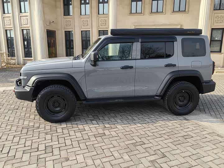 Фото 12 - Tank 300