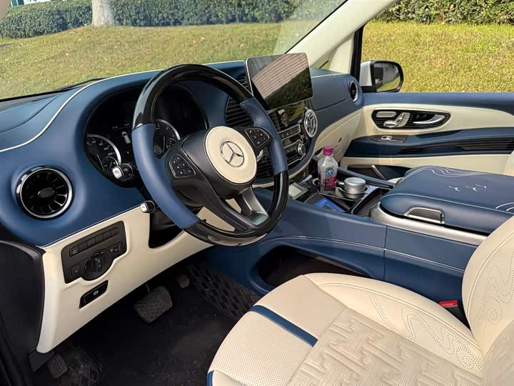 Фото 7 - Mercedes-Benz Vito