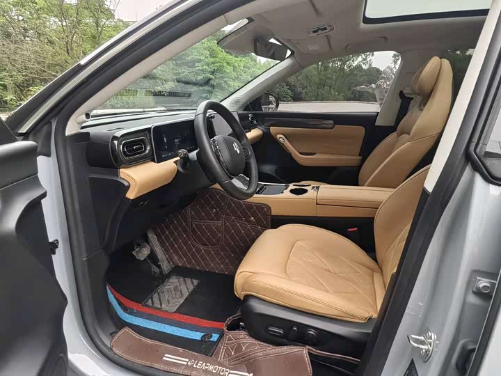 Фото 8 - Leapmotor C11