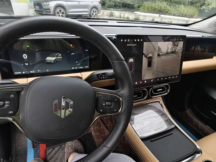 Фото 9 - Leapmotor C11