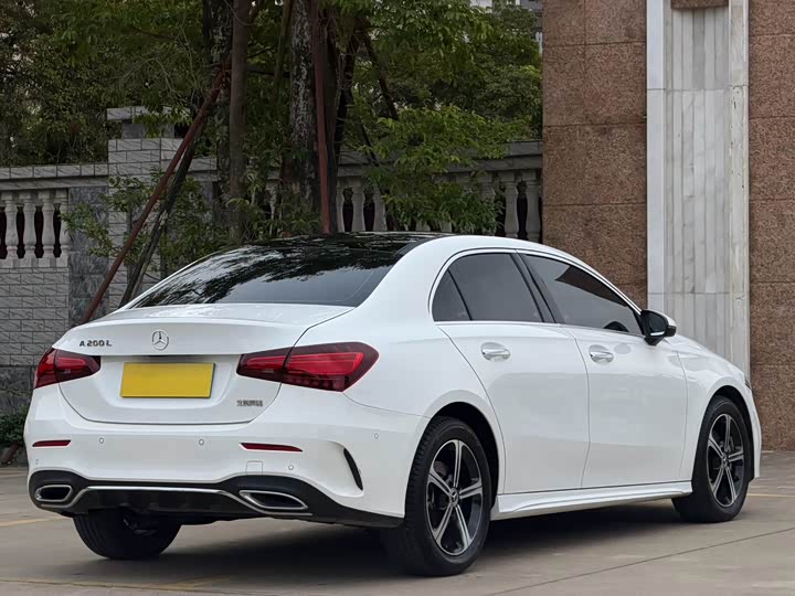 Фото 24 - Mercedes-Benz A-Class