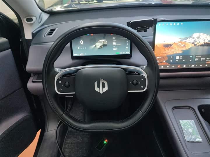 Фото 11 - Leapmotor C10