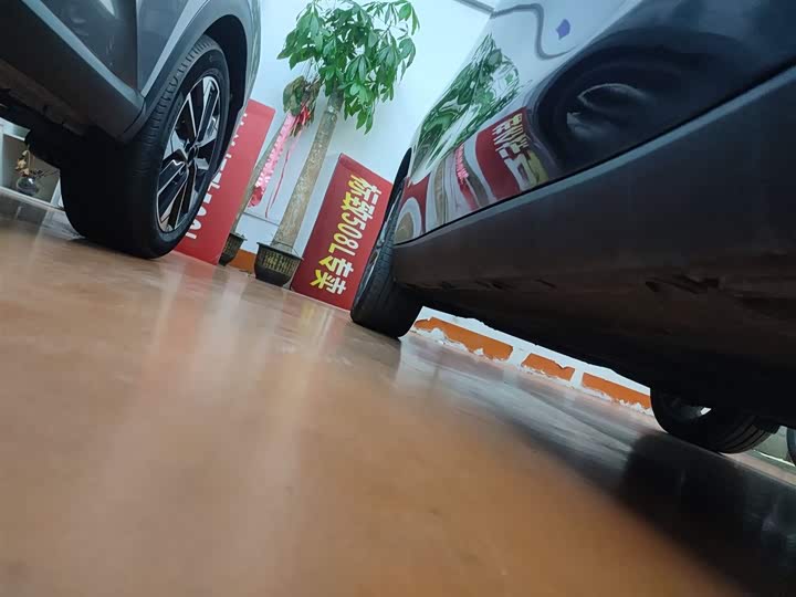 Фото 21 - Leapmotor C10