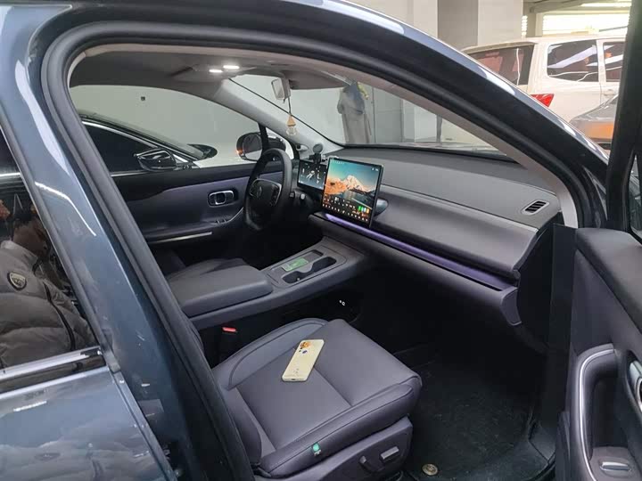 Фото 25 - Leapmotor C10