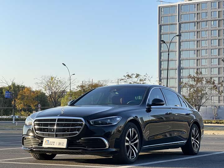 Фото 1 - Mercedes-Benz S-Class
