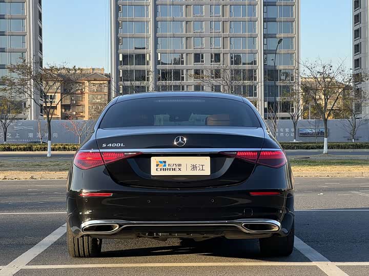 Фото 4 - Mercedes-Benz S-Class