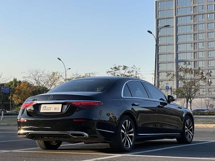 Фото 5 - Mercedes-Benz S-Class