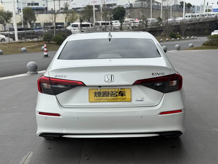 Фото 6 - Honda Civic