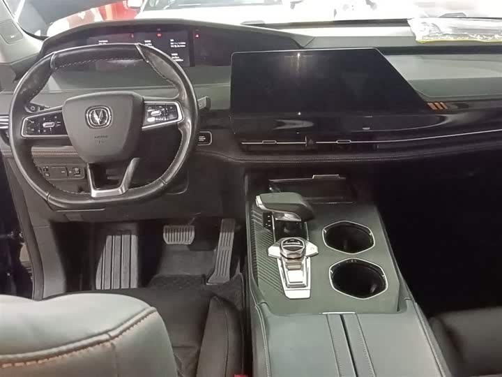 Фото 10 - Changan UNI-K