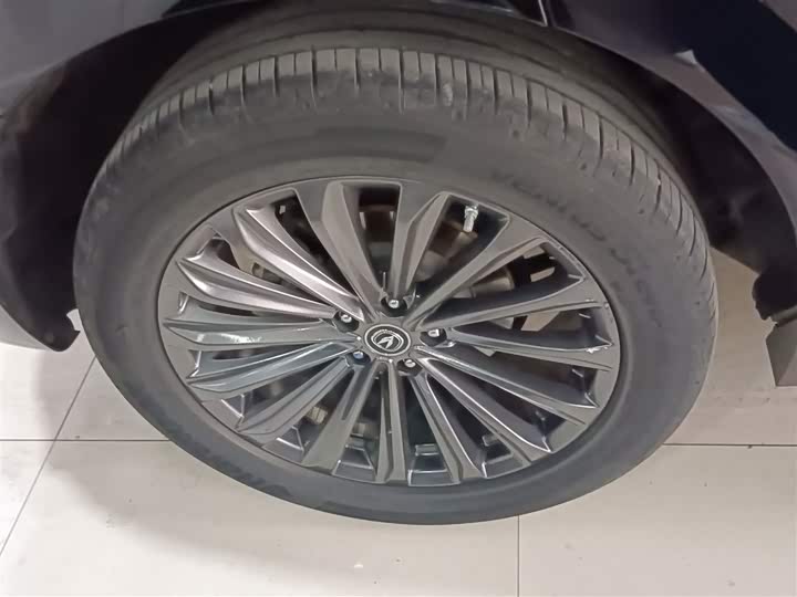 Фото 26 - Changan UNI-K