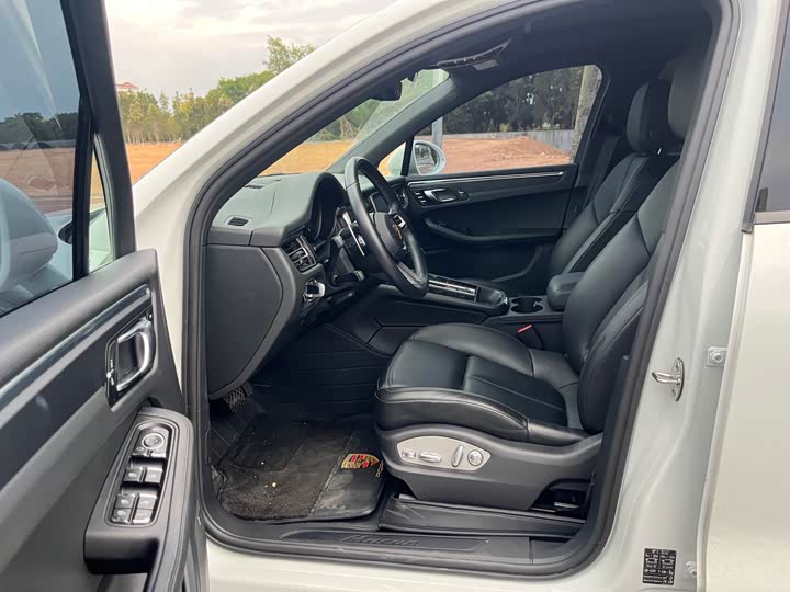 Фото 6 - Porsche Macan