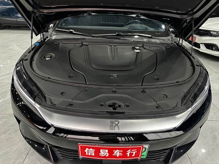 Фото 16 - BYD Han