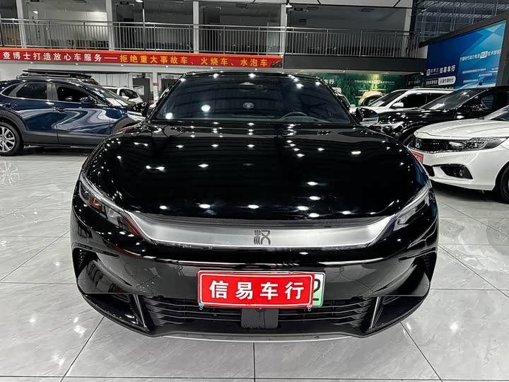 Фото 2 - BYD Han