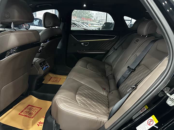 Фото 7 - BYD Han