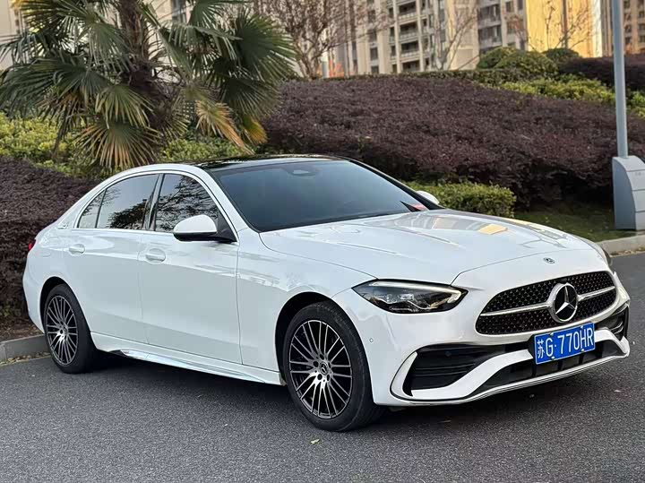 Фото 2 - Mercedes-Benz C-Class