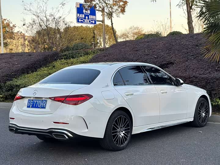 Фото 8 - Mercedes-Benz C-Class