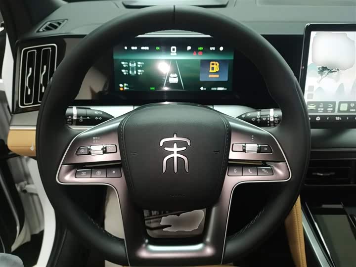 Фото 11 - BYD Song L DM-i Hybrid