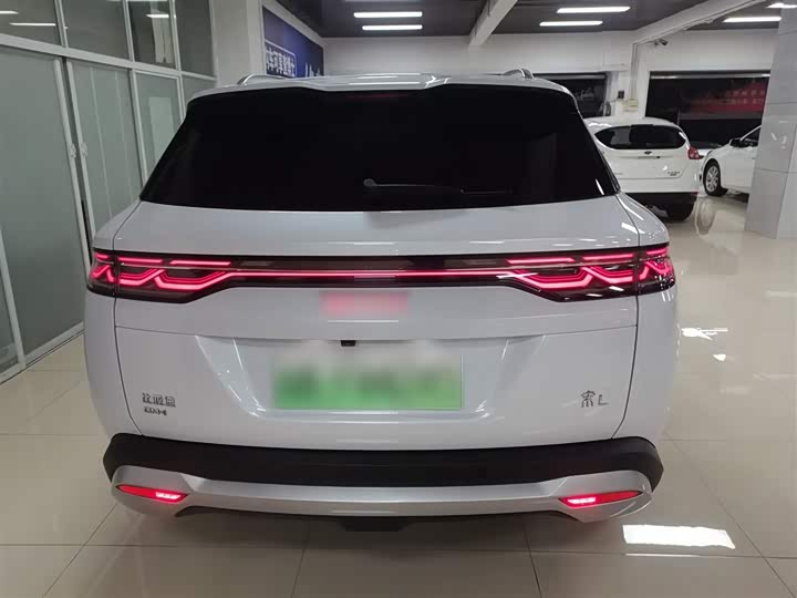 Фото 6 - BYD Song L DM-i Hybrid