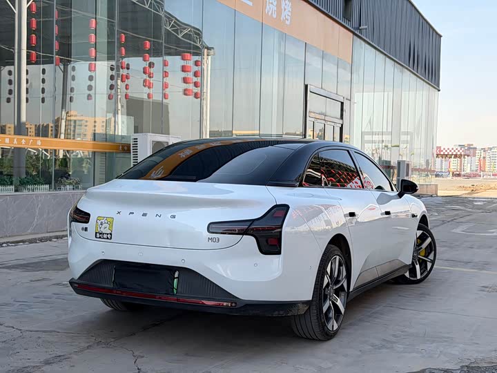 Фото 4 - XPeng Mona M03