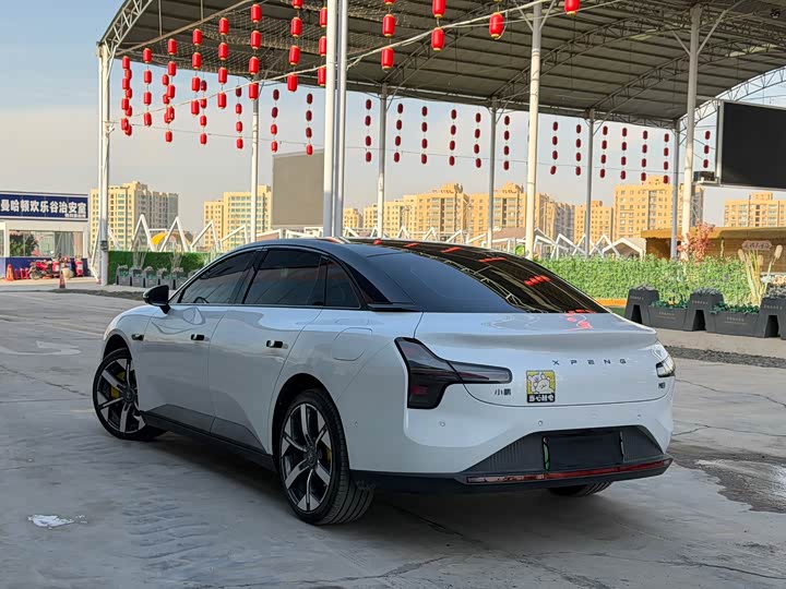 Фото 6 - XPeng Mona M03