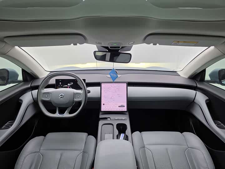 Фото 13 - Nio ET5