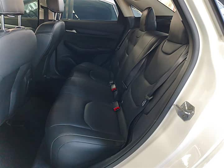 Фото 17 - Ford Escort