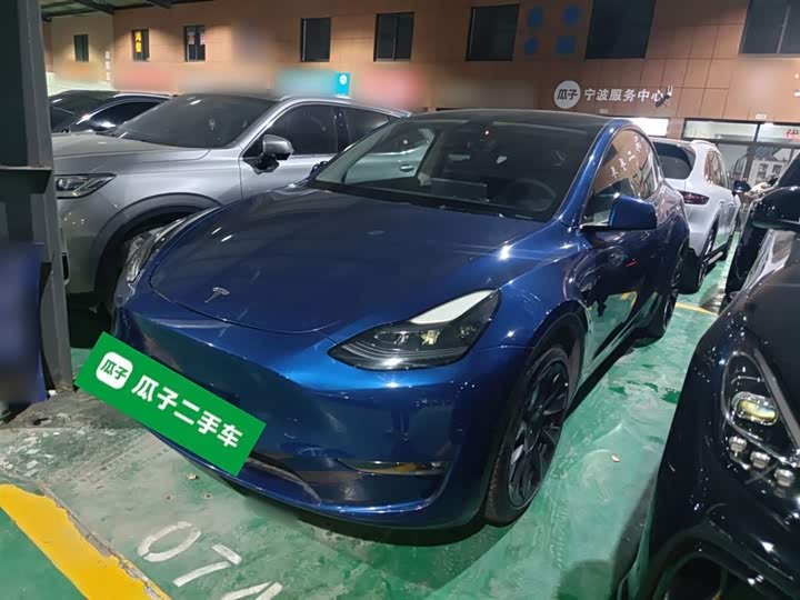 Фото 1 - Tesla Model Y