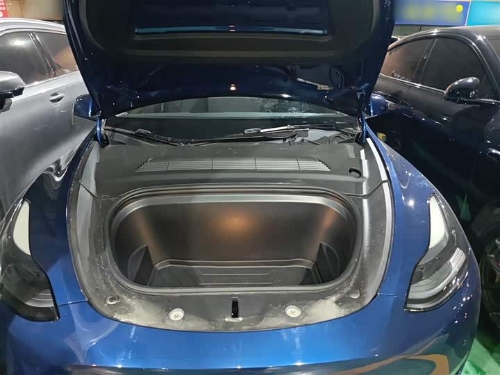 Фото 20 - Tesla Model Y