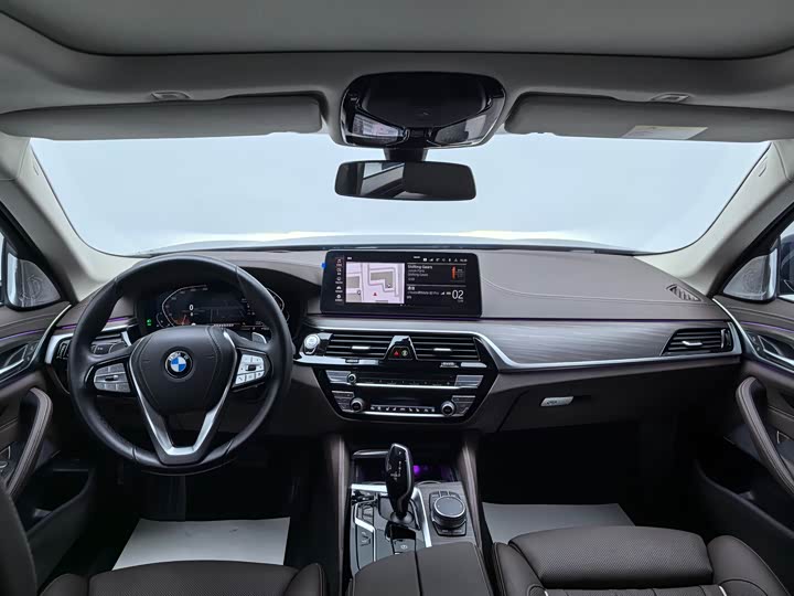 Фото 15 - BMW 5 Series