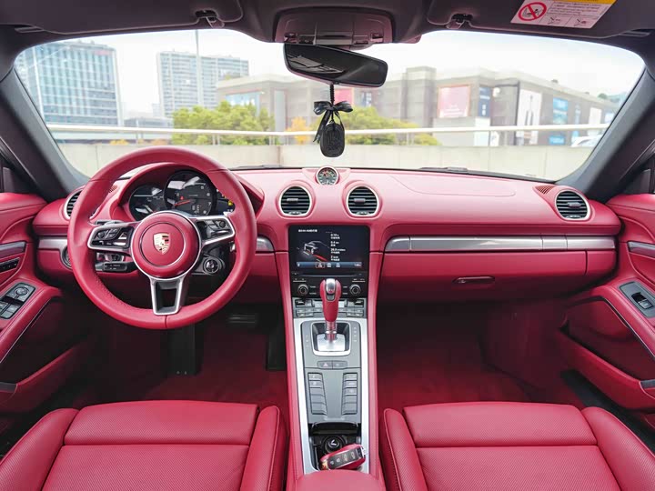 Фото 9 - Porsche 718