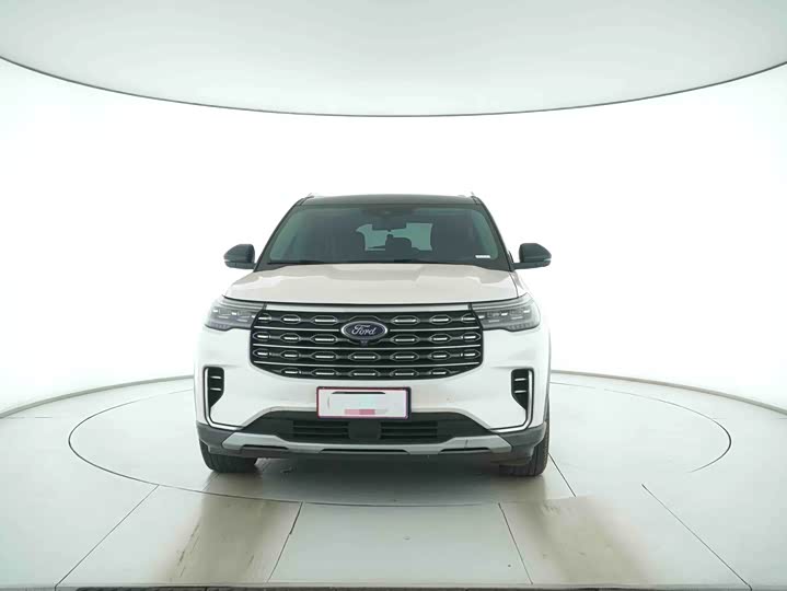 Фото 6 - Ford Explorer